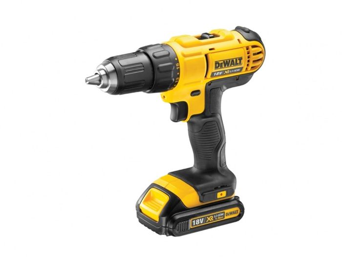 DeWALT 18V XR 13mm 2x1,3Ah Schroefboormachine DeWALT 18V XR 13mm 2x1,3Ah Schroefboormachine