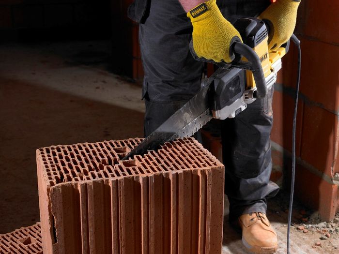 DeWALT 1700 W Alligatorzaag met zwaardlengte
