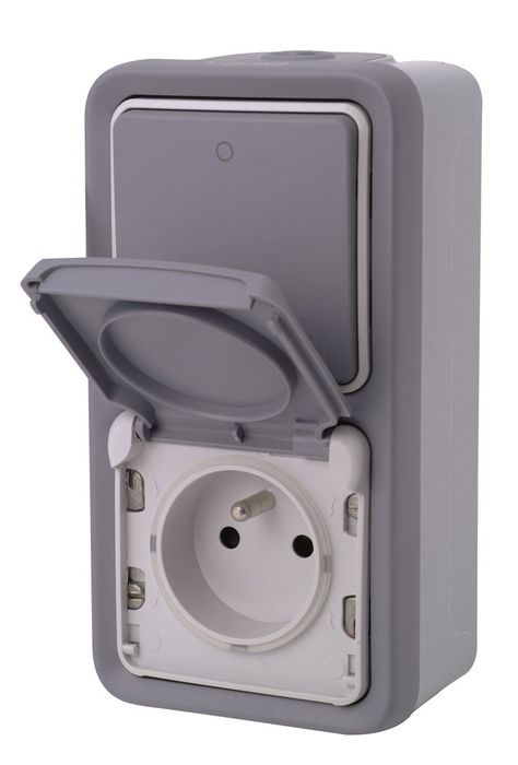 Legrand STOPC 2P+A +WISSELSCH VER PLEX LEGRAND