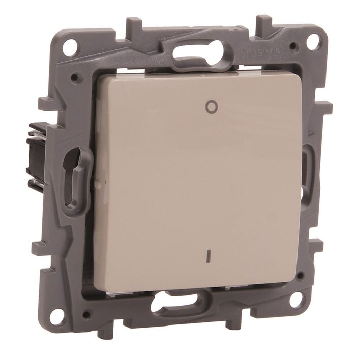 Legrand Schakelaar 2P Niloe Creme Legrand Schakelaar 2P Niloe Creme