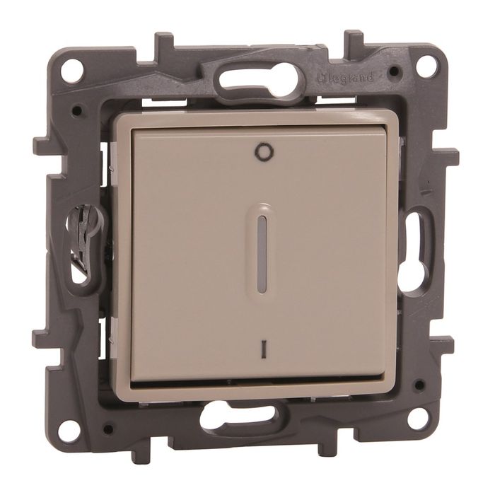 Legrand Schakelaar 2P Controle Niloe Creme Legrand Schakelaar 2P Controle Niloe Creme