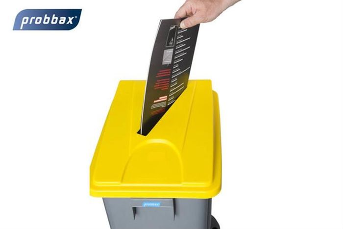 Plasti-Bac Bvba Deksel Met Gleuf Voor Papier Plasti-Bac Bvba Deksel Met Gleuf Voor Papier