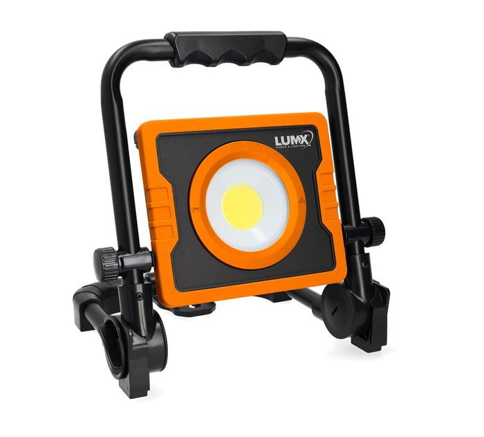 LumX LED R-30 werflamp / 30W, oplaadbaar,