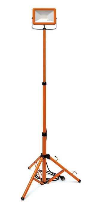 LumX LED straler FT-50 op statief : LumX LED straler FT-50 op statief :
